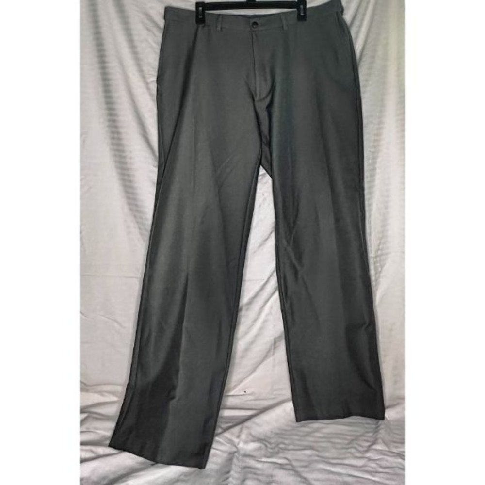 Haggar Light Gray Classic Fit Pant Men's Size 38